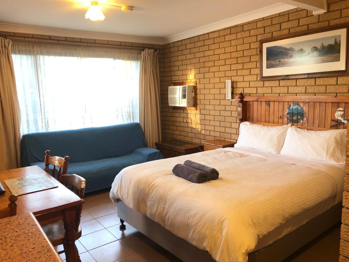 Lake Front Motel Зе-Энтранс Экстерьер фото